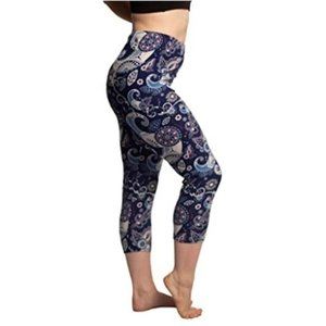 COMFY LEGGINGS Women's Capri Length Buttery Soft Yoga Workout